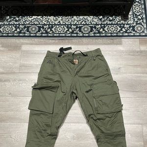 Nike ACG Cargo Pants